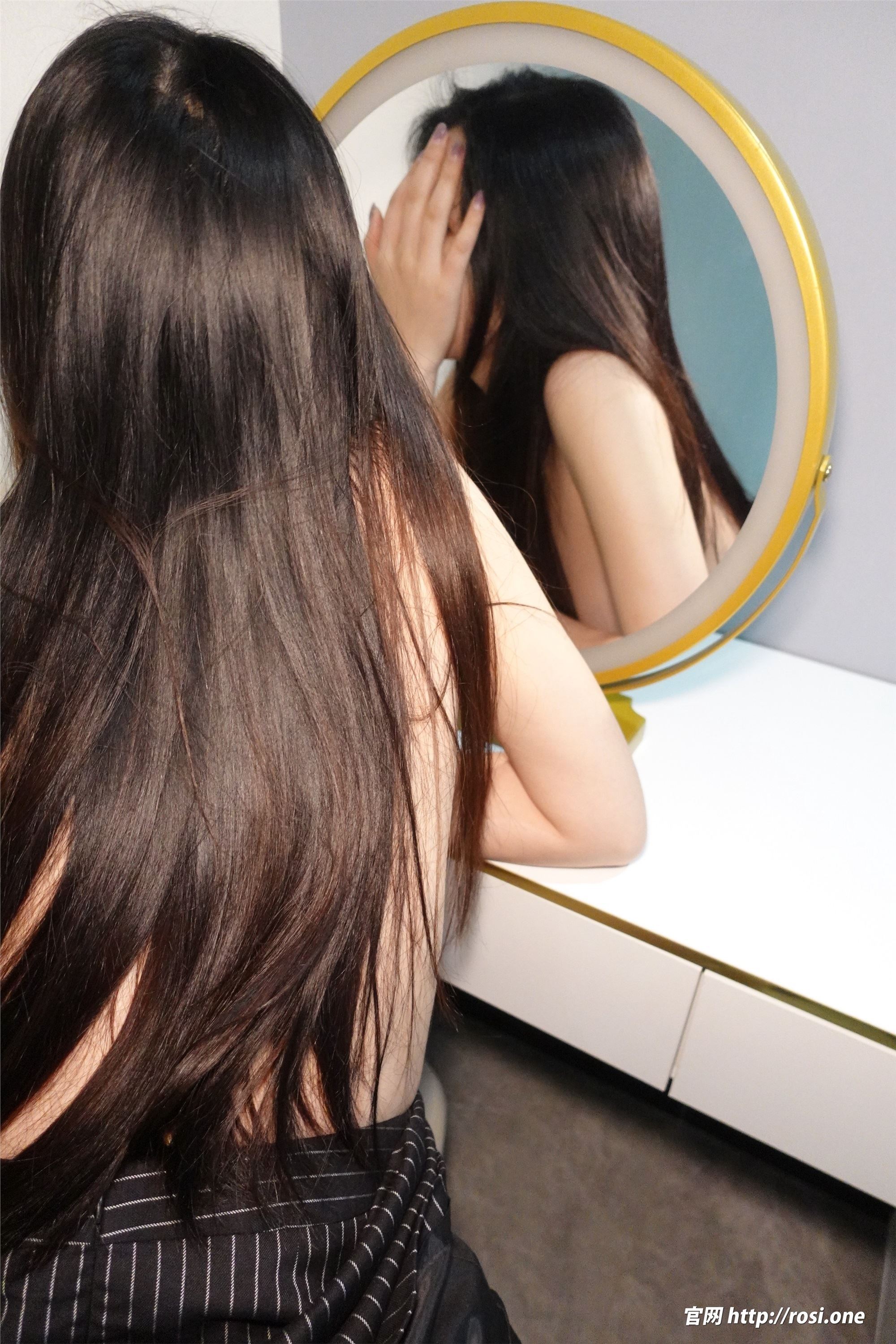 ROSI写真 2022.05.30 NO.3829